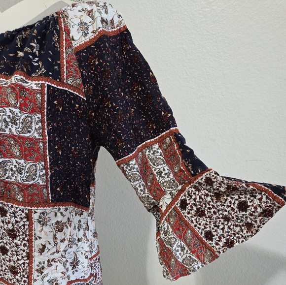 Bailey + Chloe Floral Paisley Boho Peasant Blouse Size Large - Picture 6 of 10